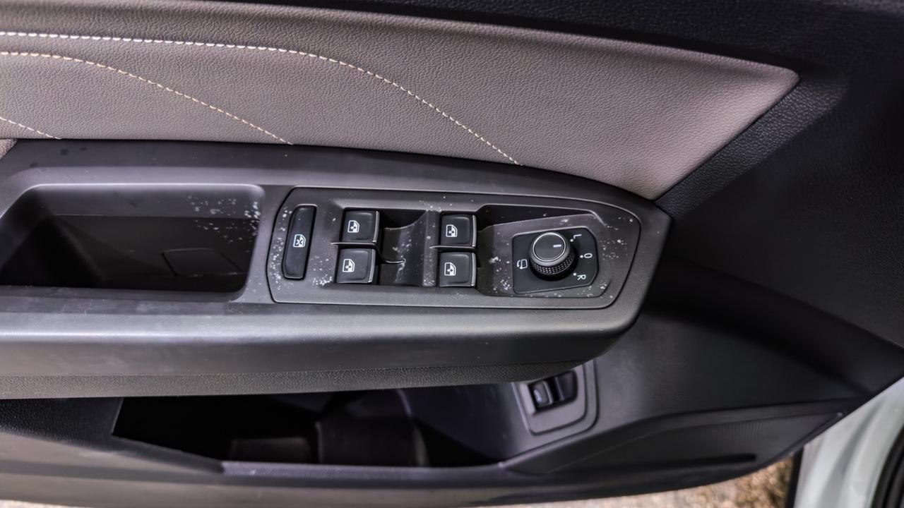 2023 Volkswagen Atlas 3.6L V6 SEL Premium R-Line 4MOTION Tallmadge OH