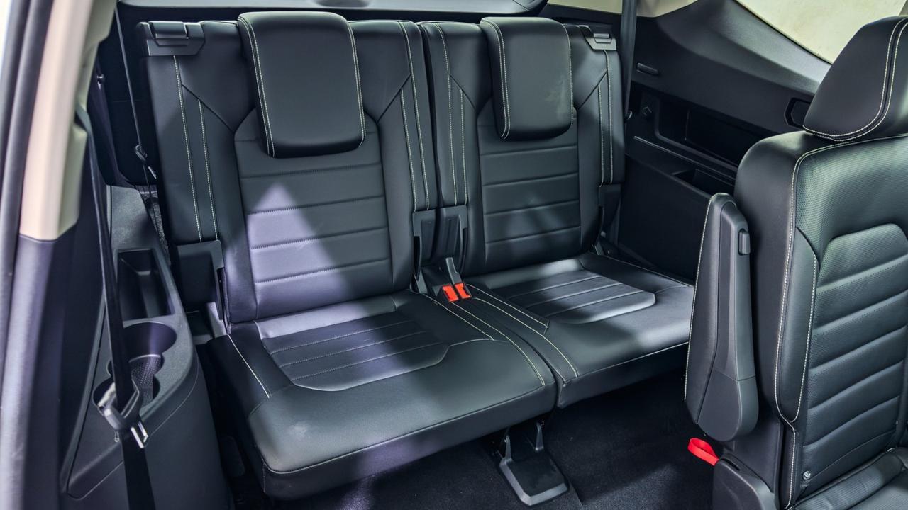 2023 Volkswagen Atlas 3.6L V6 SEL Premium R-Line 4MOTION Tallmadge OH