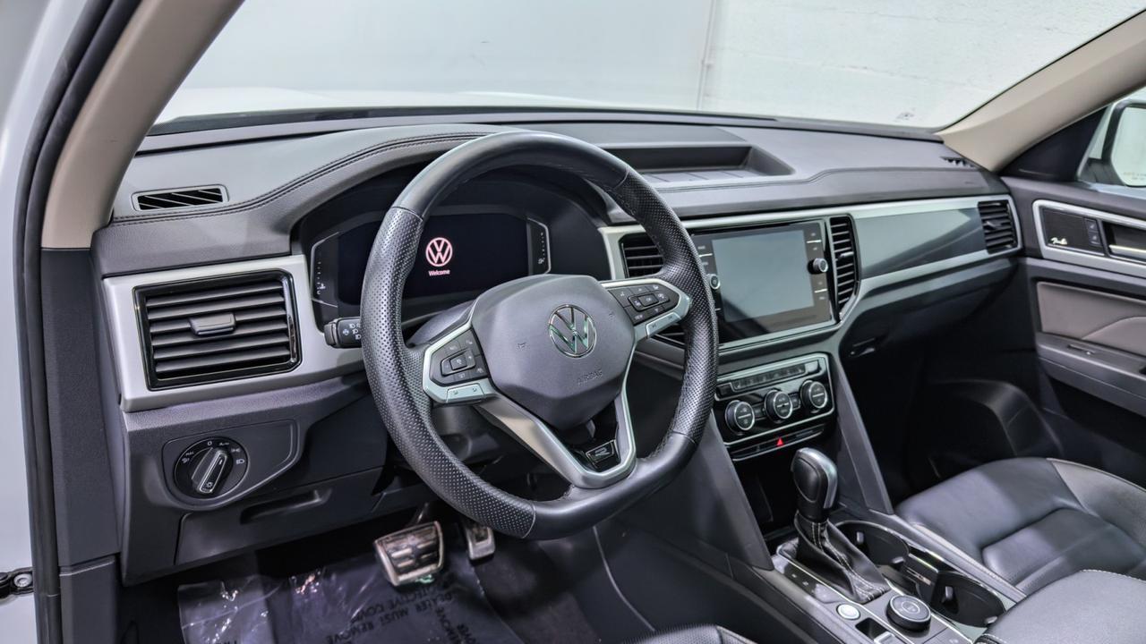 2023 Volkswagen Atlas 3.6L V6 SEL Premium R-Line 4MOTION Tallmadge OH