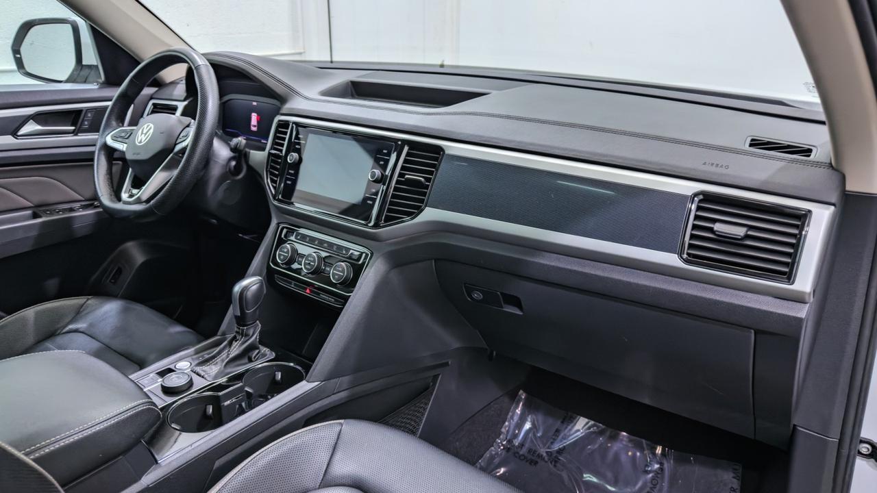 2023 Volkswagen Atlas 3.6L V6 SEL Premium R-Line 4MOTION Tallmadge OH