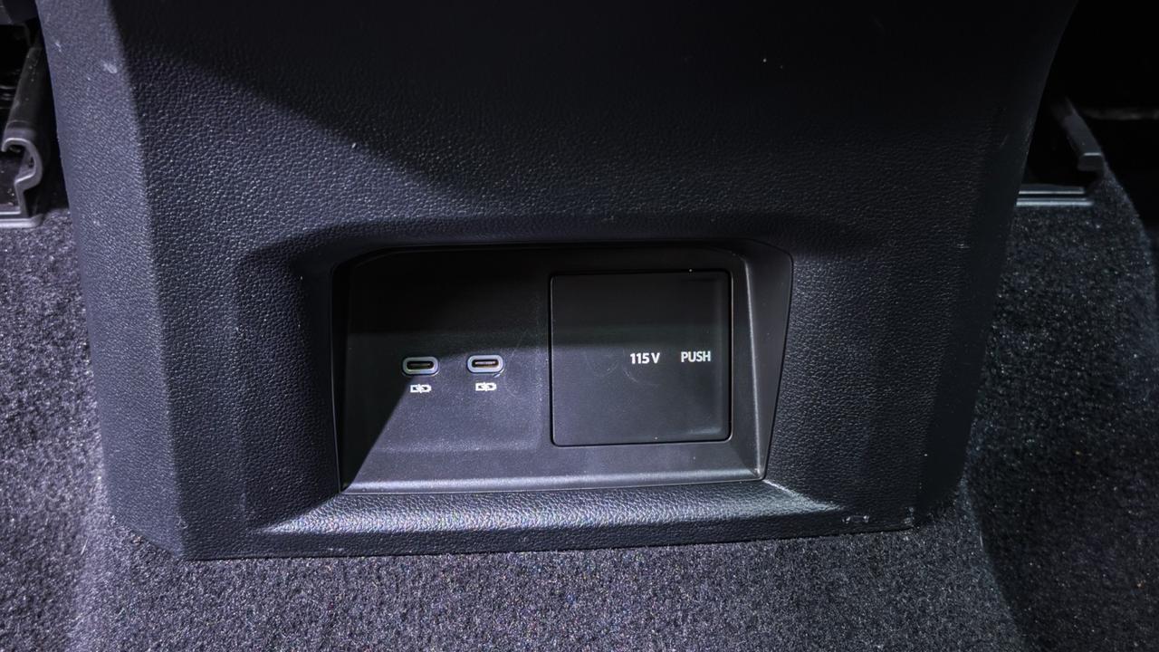 2023 Volkswagen Atlas 3.6L V6 SEL Premium R-Line 4MOTION Tallmadge OH