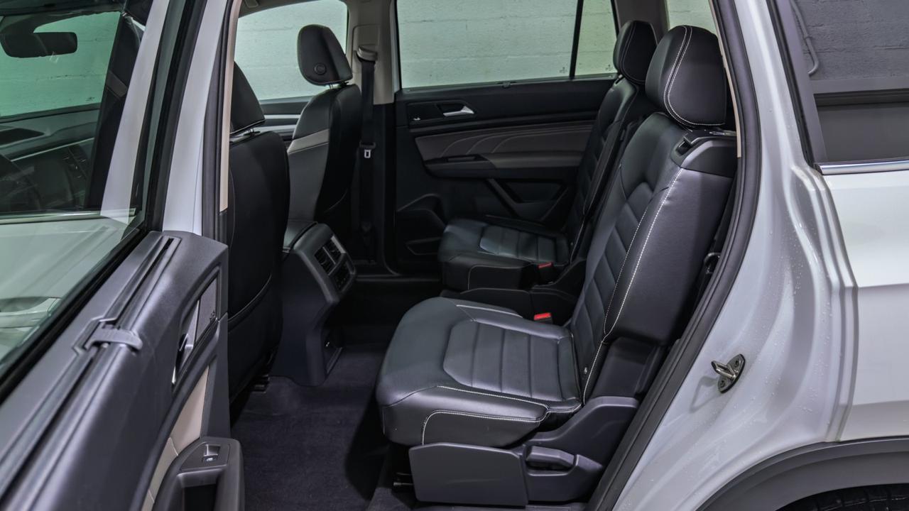 2023 Volkswagen Atlas 3.6L V6 SEL Premium R-Line 4MOTION Tallmadge OH