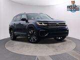 2023 Volkswagen Atlas 3.6L V6 SEL Premium R-Line Oshkosh WI