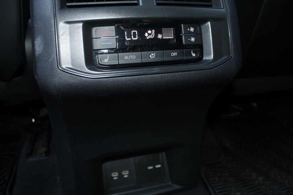 2023 Volkswagen Atlas 3.6L V6 SEL Premium R-Line Richmond VA