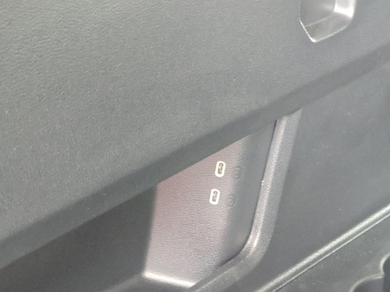 2023 Volkswagen Atlas 3.6L V6 SEL Premium R-Line Fredericksburg VA