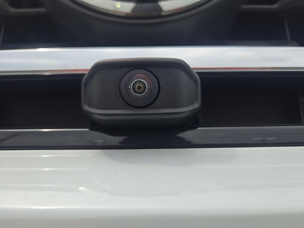 2023 Volkswagen Atlas 3.6L V6 SEL Premium R-Line Fredericksburg VA