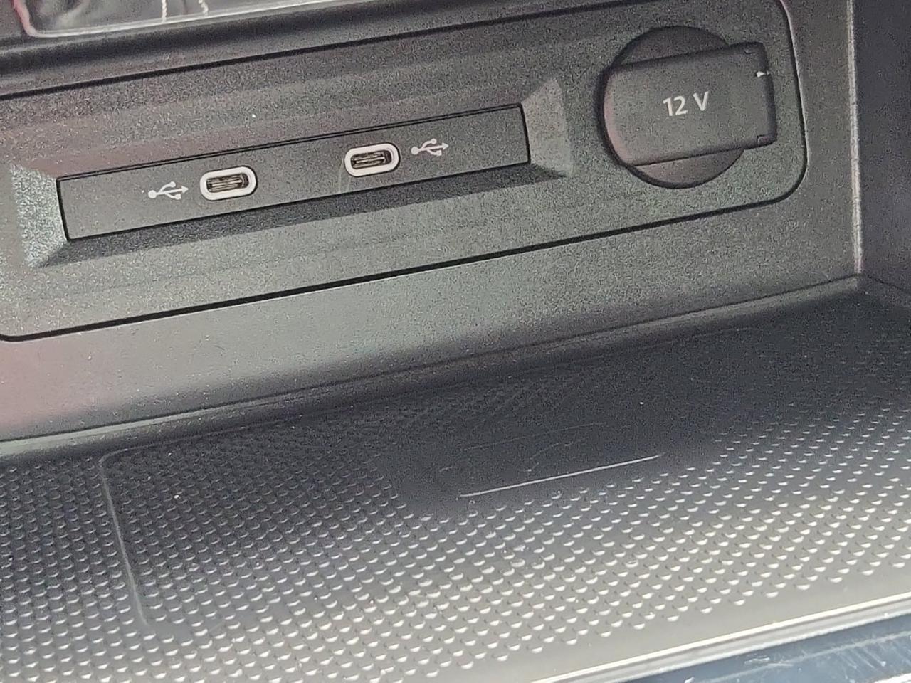 2023 Volkswagen Atlas 3.6L V6 SEL Premium R-Line Fredericksburg VA