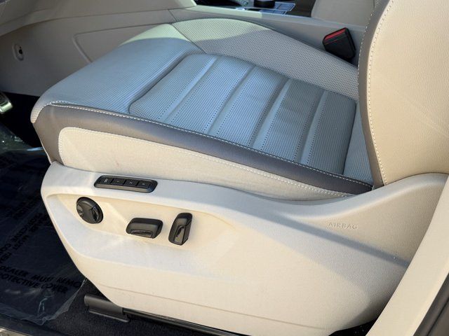 2023 Volkswagen Atlas 3.6L V6 SEL Premium R-Line Springfield VA