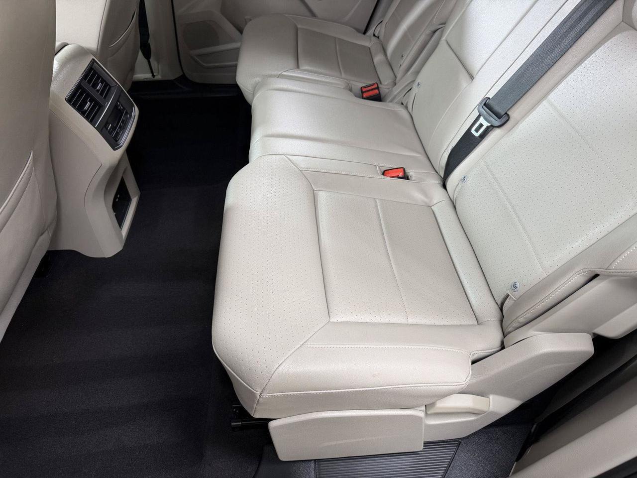 2023 Volkswagen Atlas 3.6L V6 SEL R-Line Annapolis MD