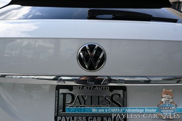 2023 Volkswagen Atlas Cross Sport 2.0T SE / AWD / Power & Heated Leather Seats / Panoramic Sunroof / Auto Start / Apple CarPlay & Android Auto / Blind Spot & Collision Alert / Lane Depart Alert / Keyless Enry & Start / 1-Owner Anchorage AK