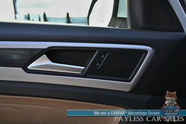 2023 Volkswagen Atlas Cross Sport 2.0T SE / AWD / Power & Heated Leather Seats / Panoramic Sunroof / Auto Start / Apple CarPlay & Android Auto / Blind Spot & Collision Alert / Lane Depart Alert / Keyless Enry & Start / 1-Owner Anchorage AK