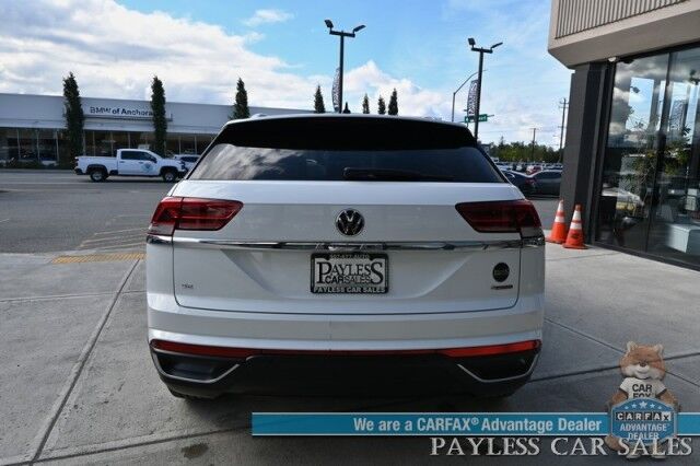 2023 Volkswagen Atlas Cross Sport 2.0T SE / AWD / Power & Heated Leather Seats / Panoramic Sunroof / Auto Start / Apple CarPlay & Android Auto / Blind Spot & Collision Alert / Lane Depart Alert / Keyless Enry & Start / 1-Owner Anchorage AK
