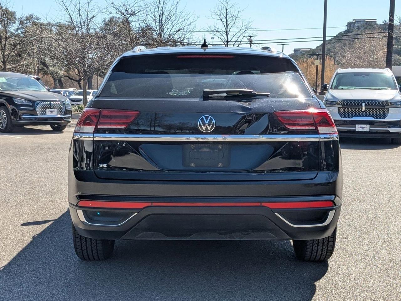 2023 Volkswagen Atlas Cross Sport 2.0T SE