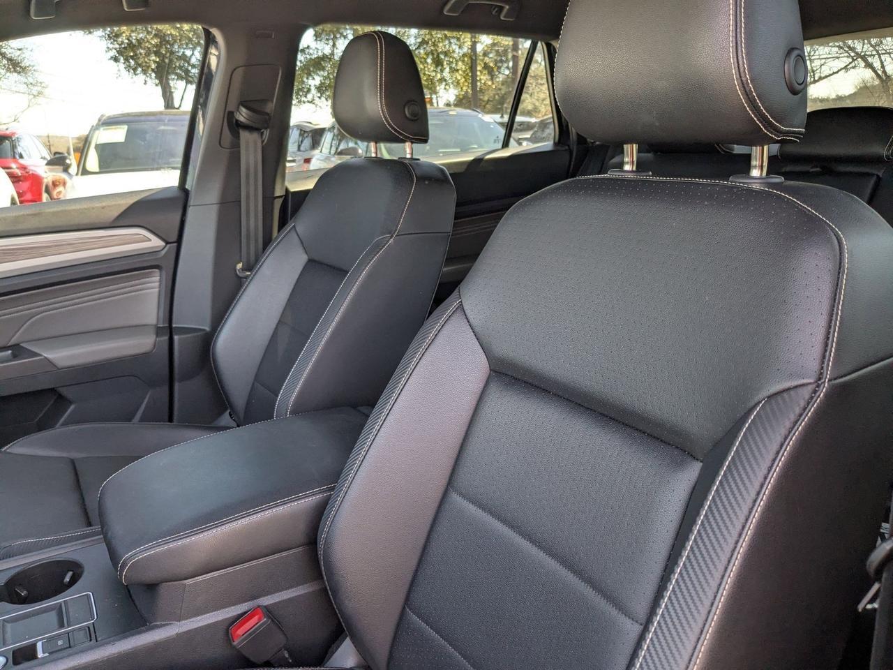 2023 Volkswagen Atlas Cross Sport 2.0T SE