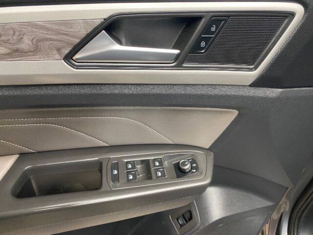 2023 Volkswagen Atlas Cross Sport 2.0T SE w/Technology Charlotte NC