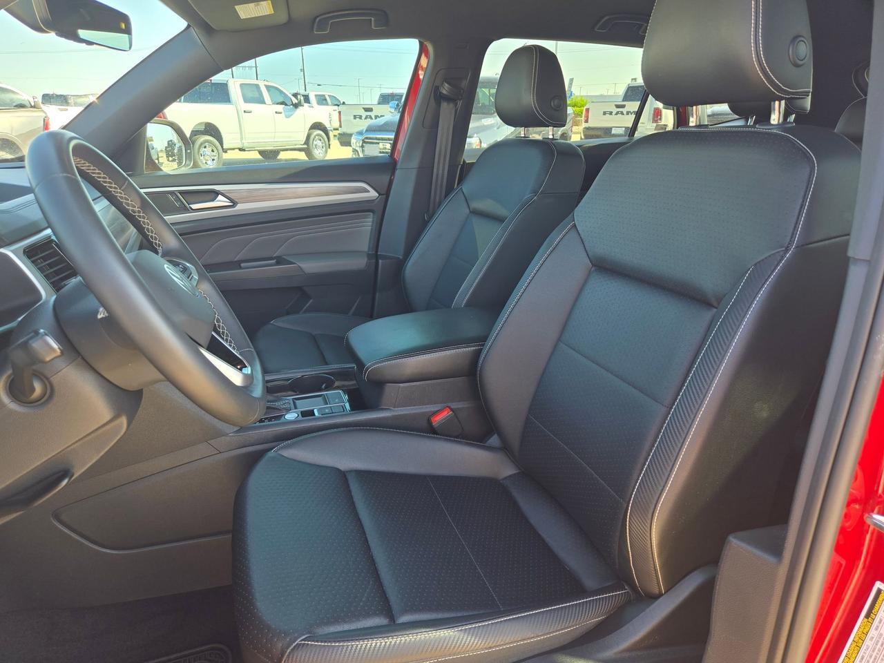 2023 Volkswagen Atlas Cross Sport 2.0T SE w/Technology Castroville TX