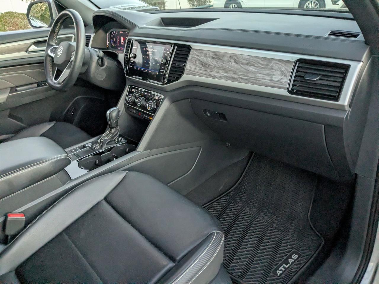 2023 Volkswagen Atlas Cross Sport 2.0T SE w/Technology San Antonio TX