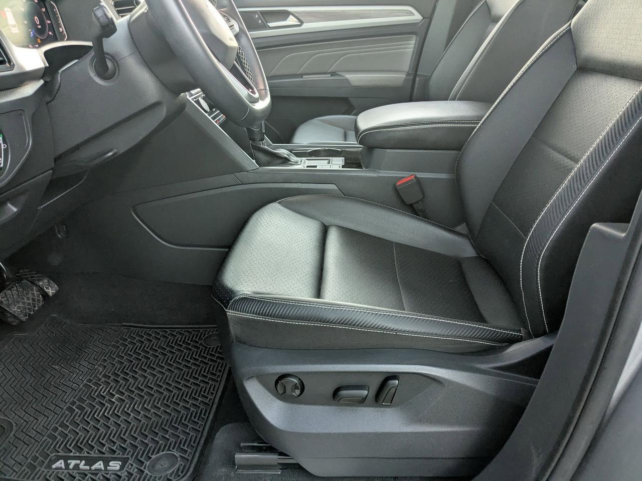 2023 Volkswagen Atlas Cross Sport 2.0T SE w/Technology San Antonio TX