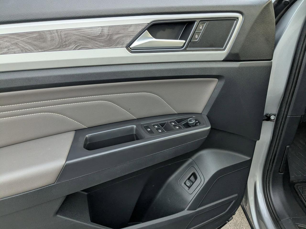 2023 Volkswagen Atlas Cross Sport 2.0T SE w/Technology San Antonio TX