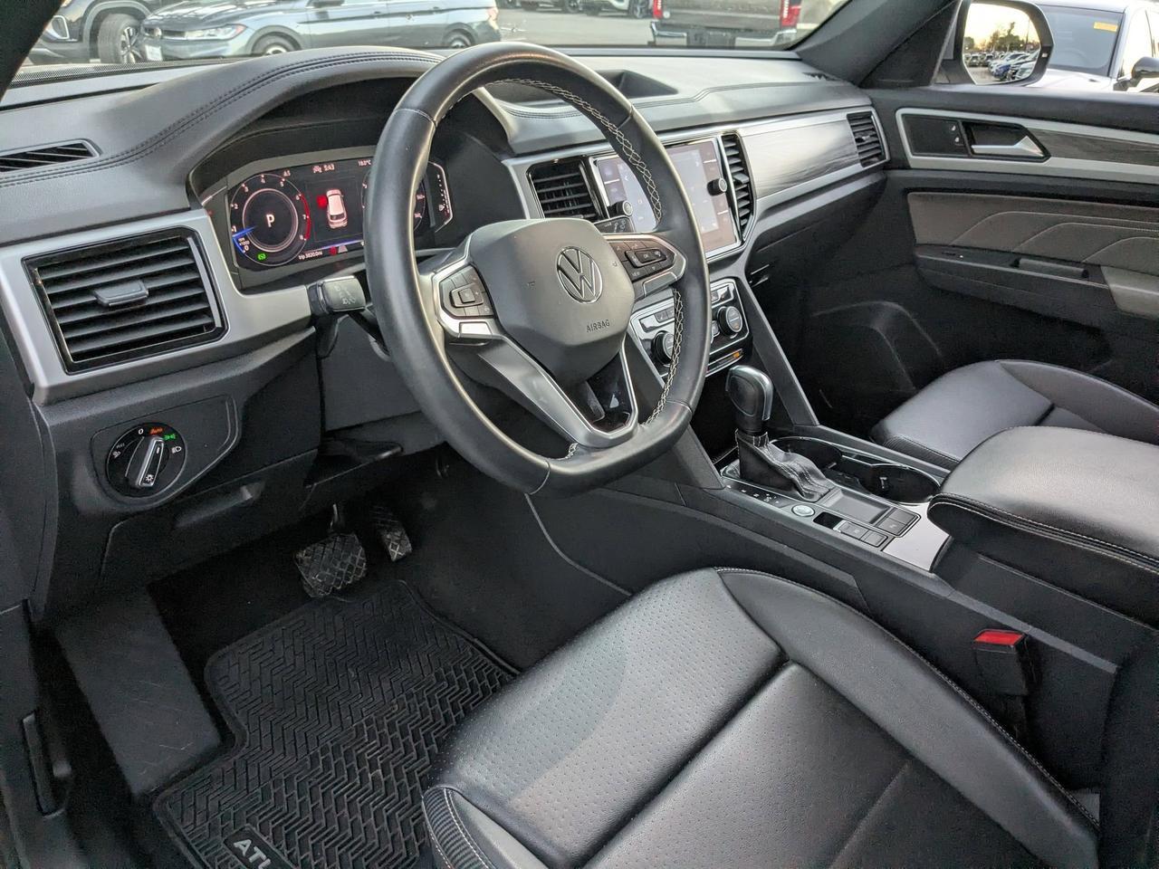 2023 Volkswagen Atlas Cross Sport 2.0T SE w/Technology San Antonio TX