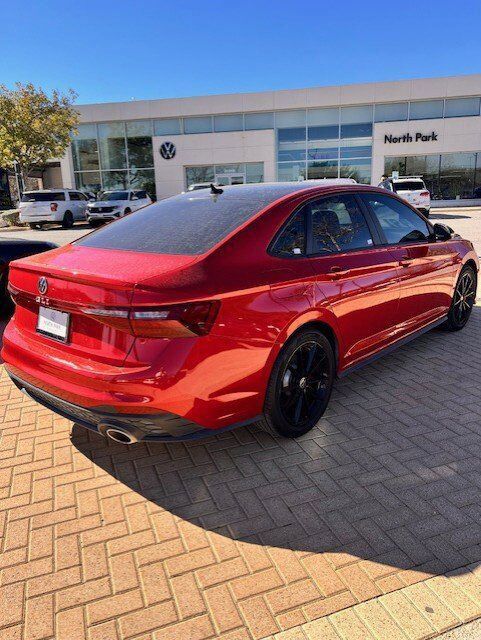 2023 Volkswagen Atlas Cross Sport 2.0T SE w/Technology San Antonio TX