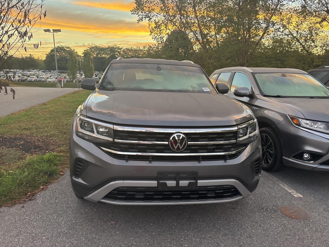 2023 Volkswagen Atlas Cross Sport 2.0T SE Hagerstown MD