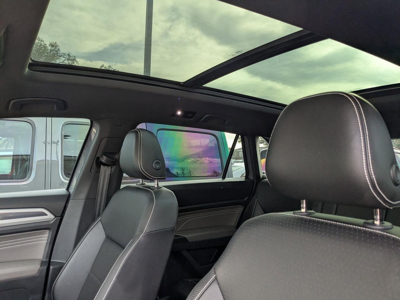 2023 Volkswagen Atlas Cross Sport 2.0T SEL R-Line Black San Antonio TX