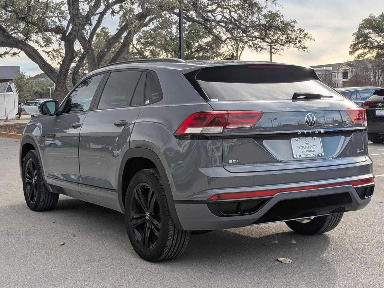 2023 Volkswagen Atlas Cross Sport 2.0T SEL R-Line Black San Antonio TX