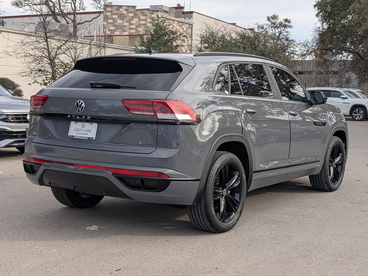 2023 Volkswagen Atlas Cross Sport 2.0T SEL R-Line Black San Antonio TX