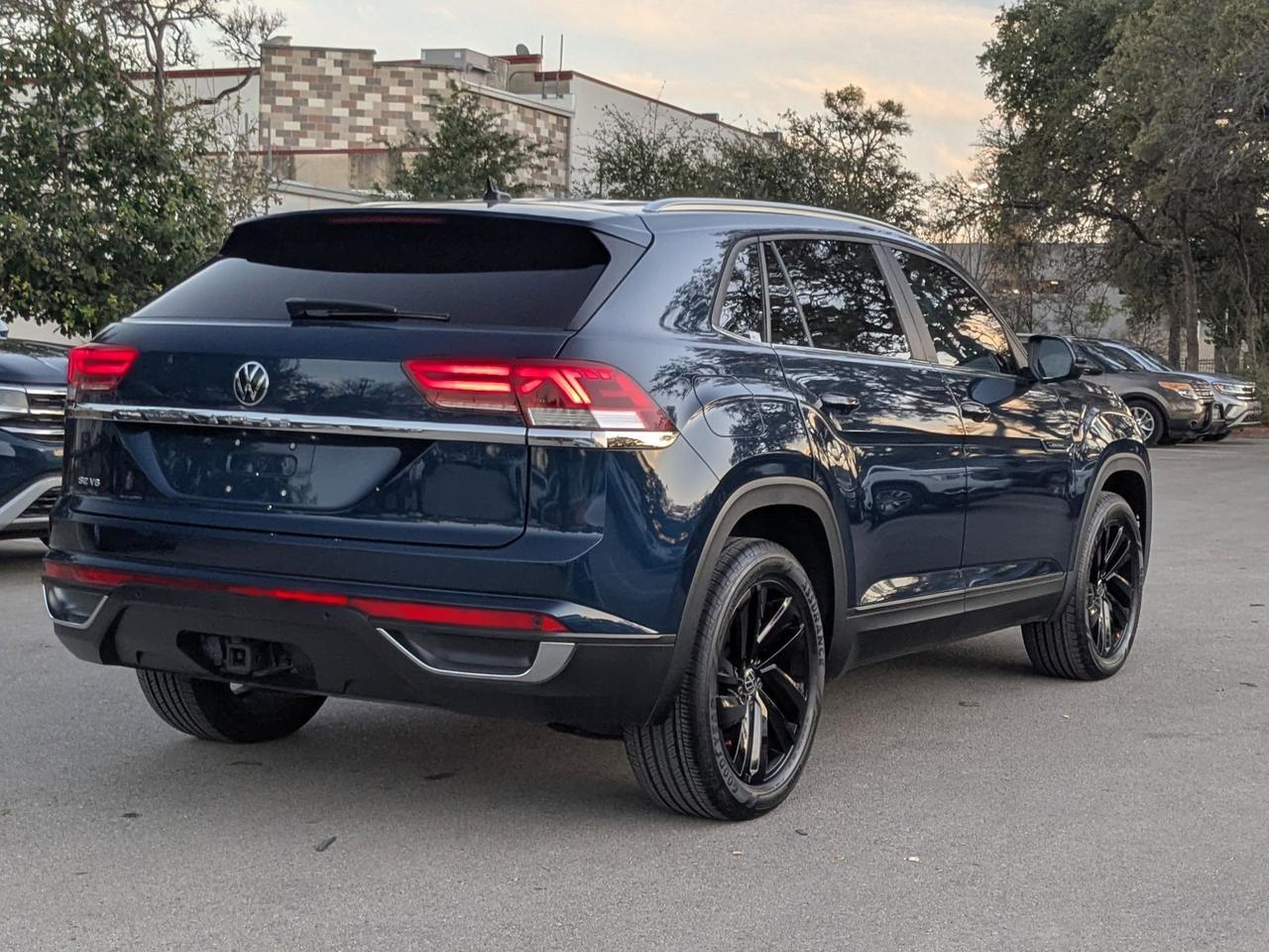 2023 Volkswagen Atlas Cross Sport 3.6L V6 SE w/Technology