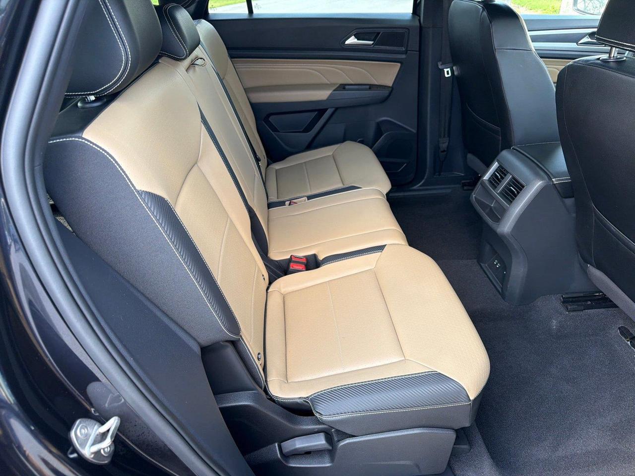 2023 Volkswagen Atlas Cross Sport 3.6L V6 SE w/Technology Hagerstown MD
