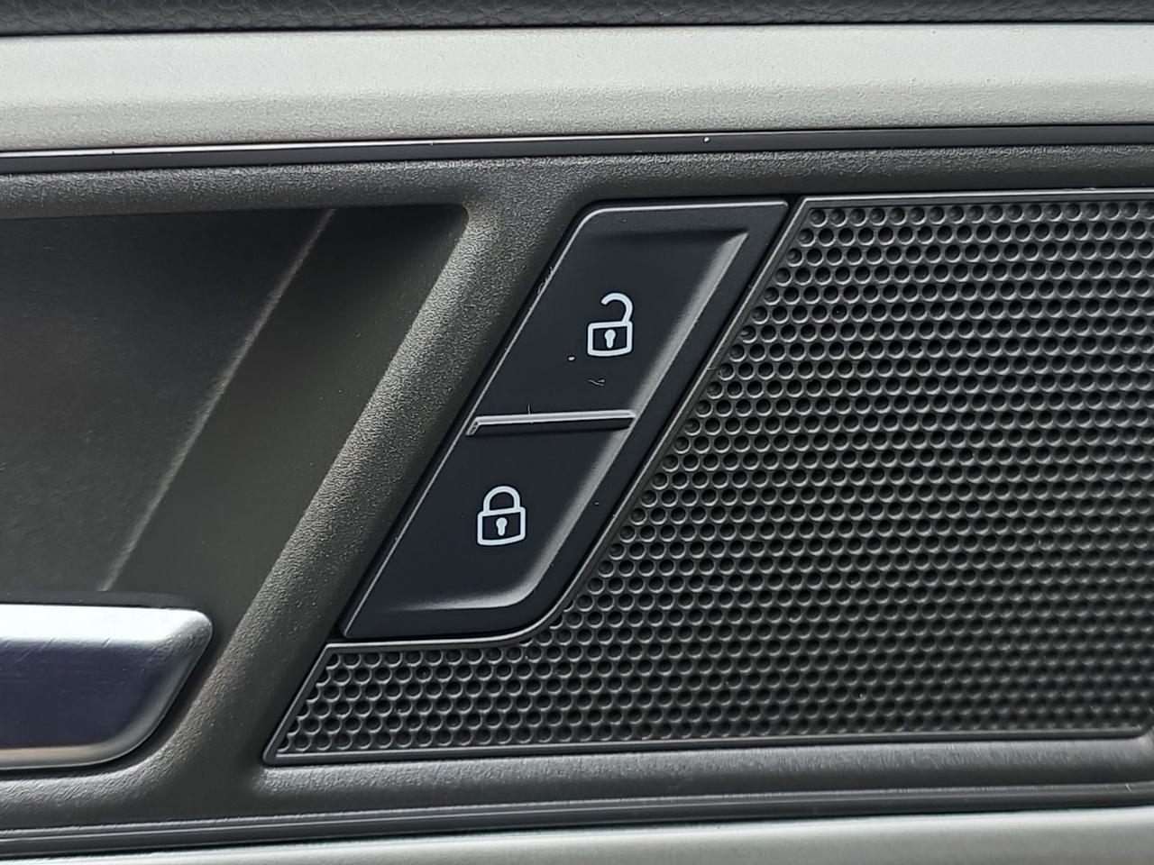 2023 Volkswagen Atlas Cross Sport 3.6L V6 SE w/Technology Glen Burnie MD