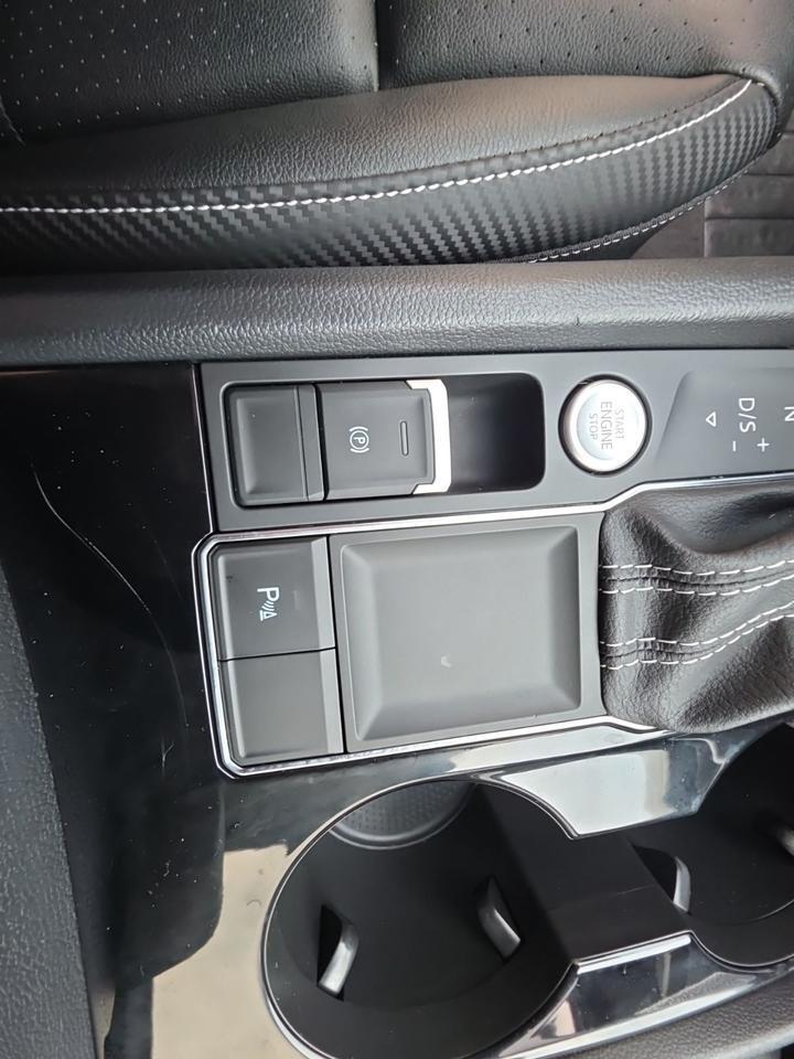 2023 Volkswagen Atlas Cross Sport 3.6L V6 SE w/Technology Glen Burnie MD
