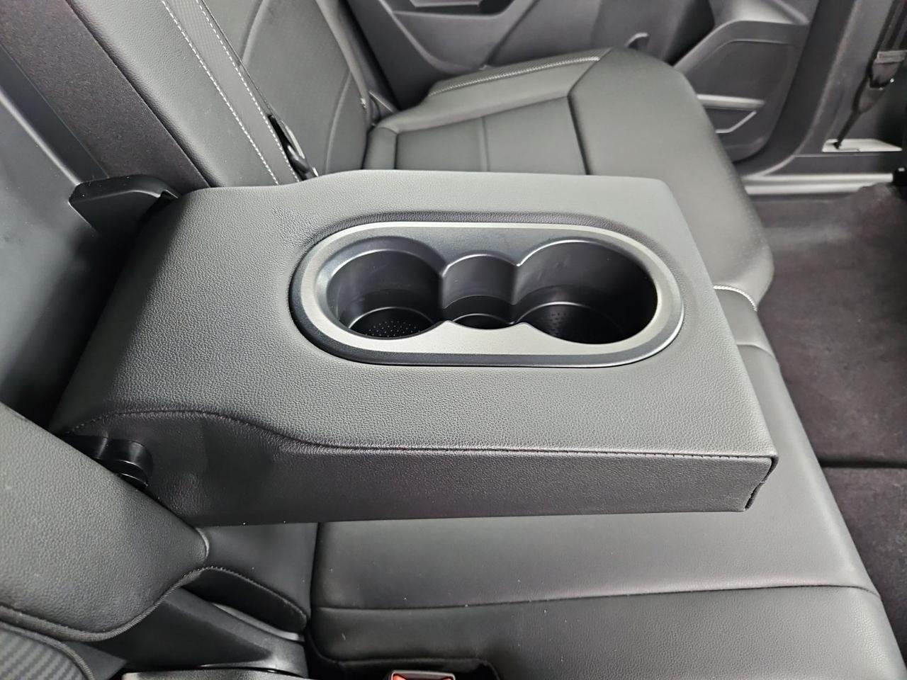2023 Volkswagen Atlas Cross Sport 3.6L V6 SE w/Technology Waldorf MD
