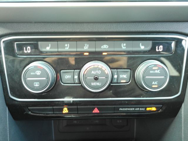 2023 Volkswagen Atlas Cross Sport 3.6L V6 SEL Premium R-Line Plano TX
