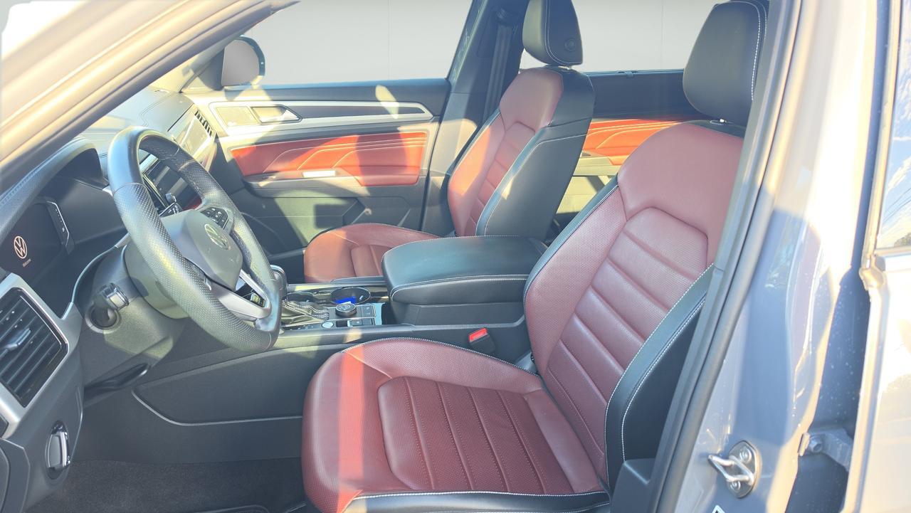 2023 Volkswagen Atlas Cross Sport 3.6L V6 SEL Premium R-Line