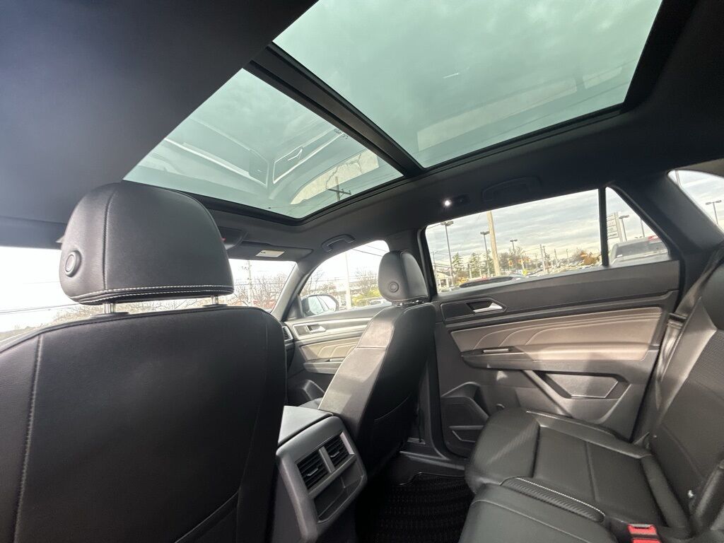 2023 Volkswagen Atlas Cross Sport 3.6L V6 SEL R-Line Crestwood KY