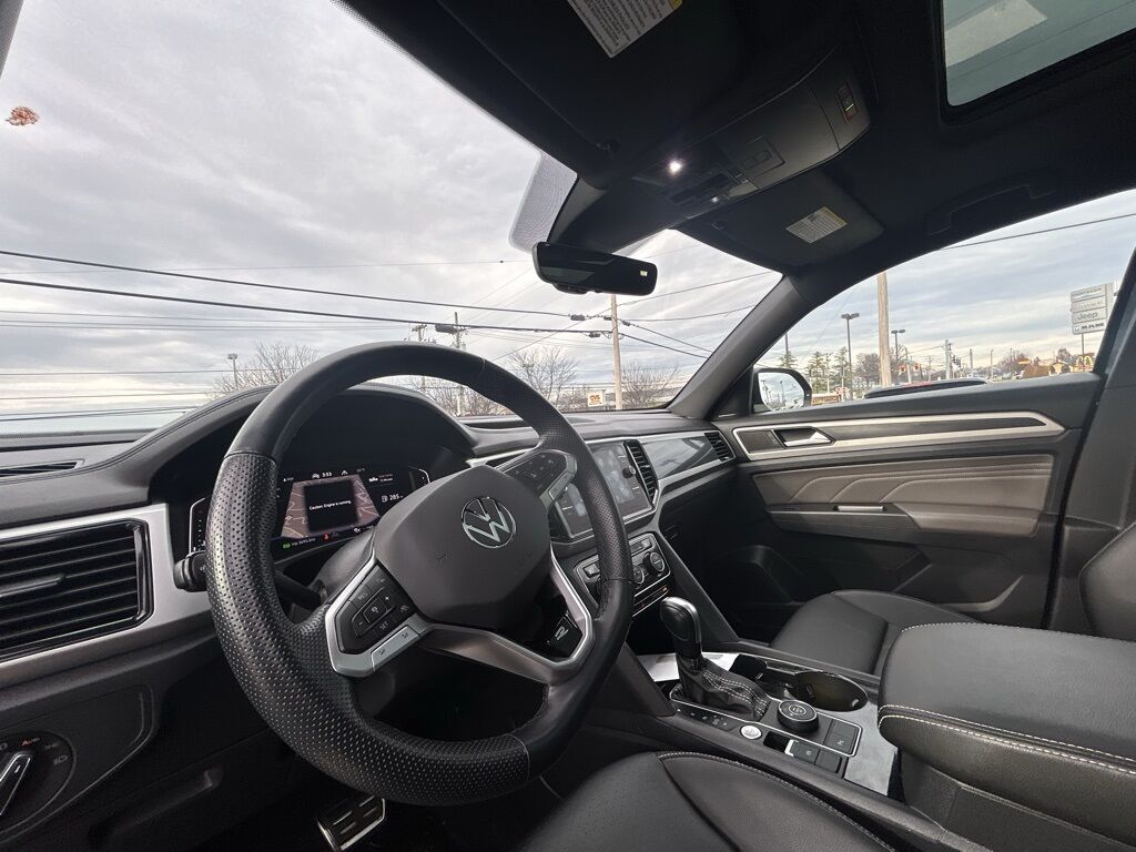 2023 Volkswagen Atlas Cross Sport 3.6L V6 SEL R-Line Crestwood KY