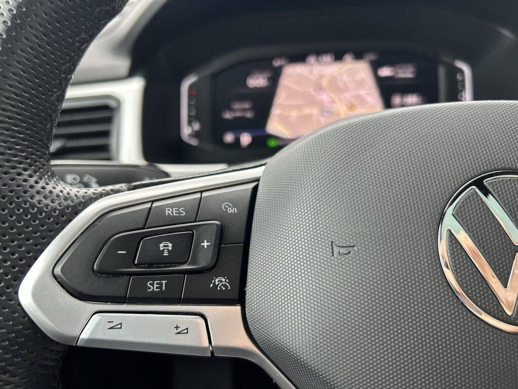 2023 Volkswagen Atlas Cross Sport 3.6L V6 SEL R-Line Crestwood KY