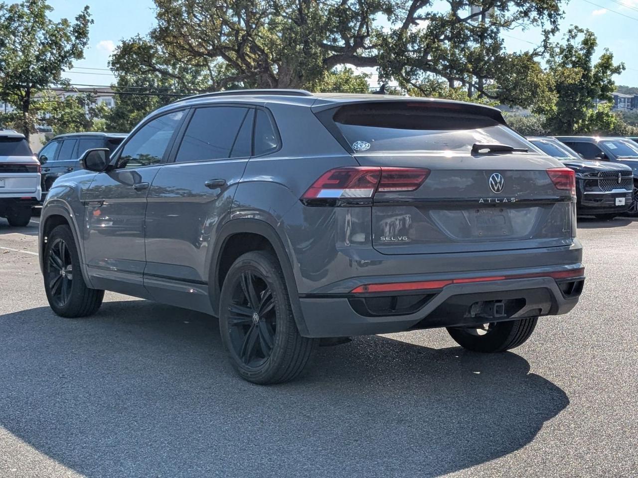 2023 Volkswagen Atlas Cross Sport 3.6L V6 SEL R-Line