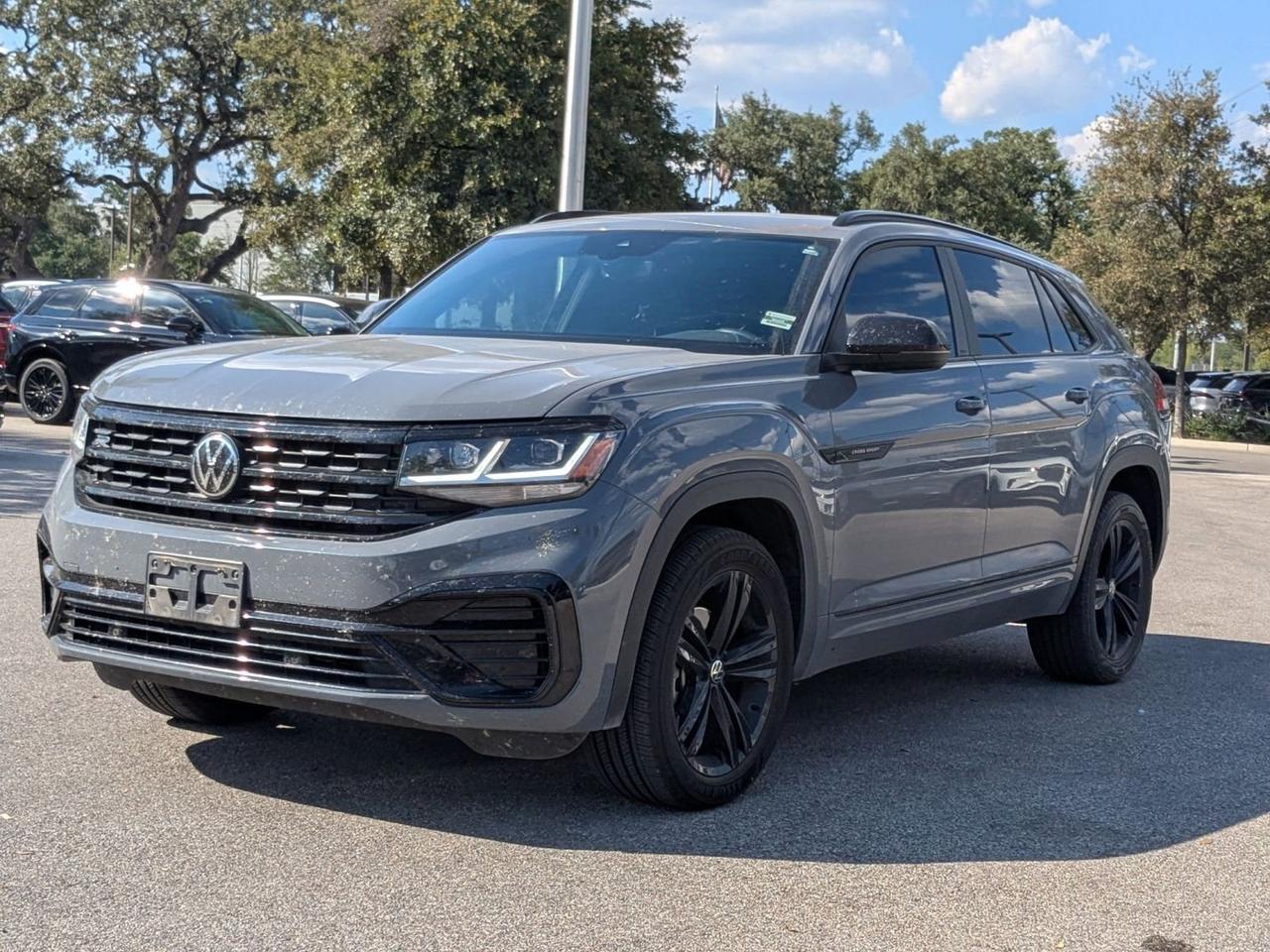 2023 Volkswagen Atlas Cross Sport 3.6L V6 SEL R-Line