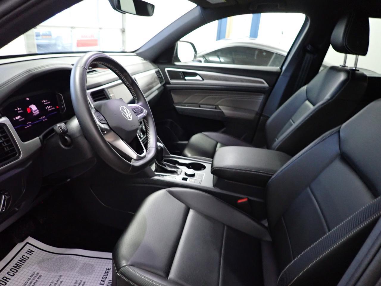 2023 Volkswagen Atlas Cross Sport Comfortline 4WD LEATHER Listowel ON