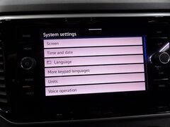 2023 Volkswagen Atlas Cross Sport SEL Premium R-Line AWD Fond du Lac WI