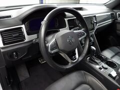 2023 Volkswagen Atlas Cross Sport SEL Premium R-Line AWD Fond du Lac WI