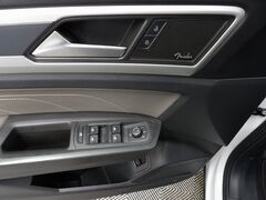2023 Volkswagen Atlas Cross Sport SEL Premium R-Line AWD Fond du Lac WI