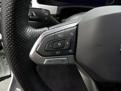 2023 Volkswagen Atlas Cross Sport SEL Premium R-Line AWD Fond du Lac WI