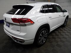 2023 Volkswagen Atlas Cross Sport SEL Premium R-Line AWD Fond du Lac WI