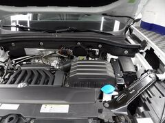 2023 Volkswagen Atlas Cross Sport SEL Premium R-Line AWD Fond du Lac WI