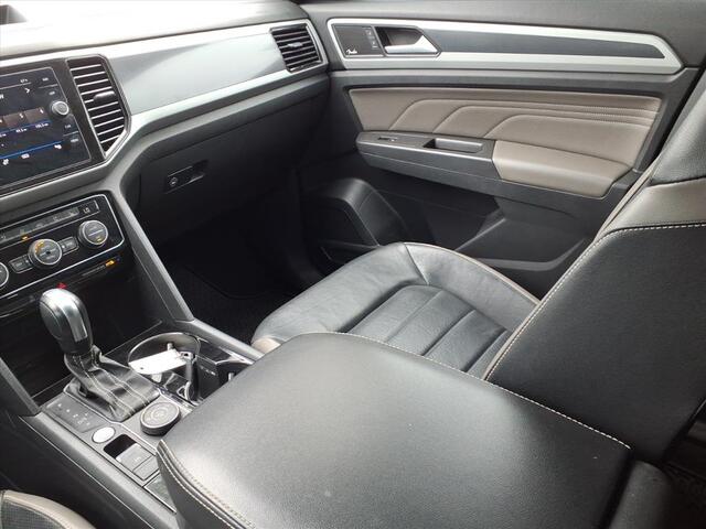 2023 Volkswagen Atlas Cross Sport V6 SEL Premium R-Line 4Motion McAllen TX