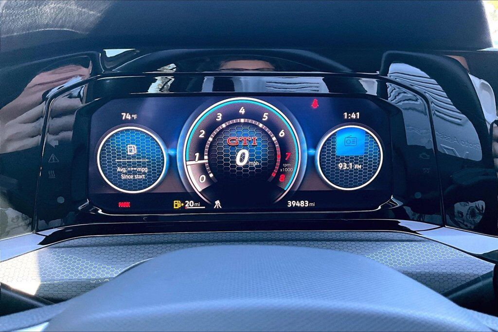 2023 Volkswagen Golf GTI 2.0T SE OR